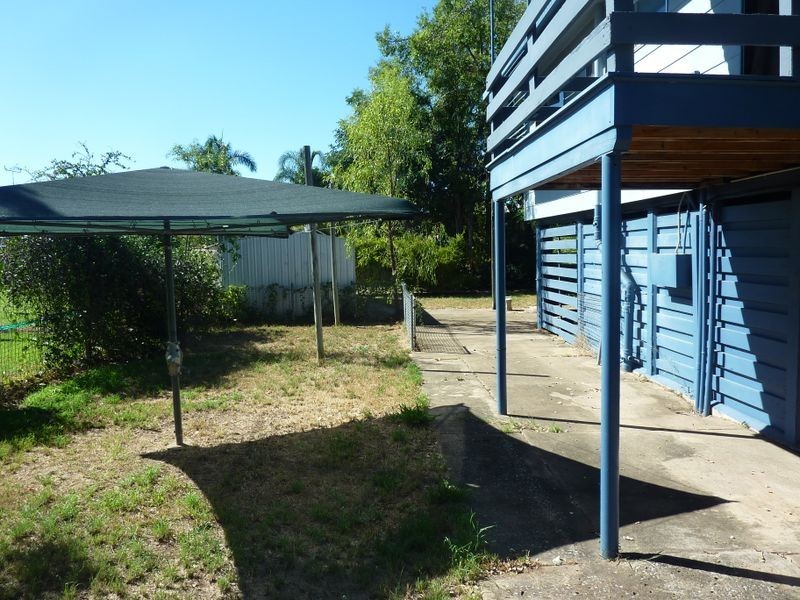 13 Middle Crescent, Dysart QLD 4745