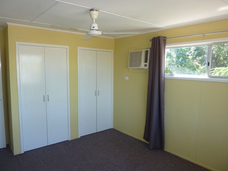 13 Middle Crescent, Dysart QLD 4745