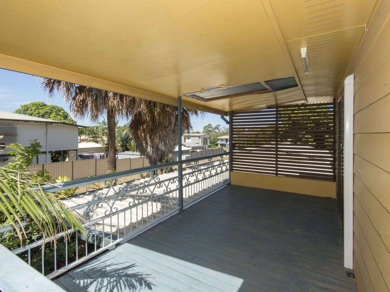 22 Rosewall Street, Moranbah QLD 4744