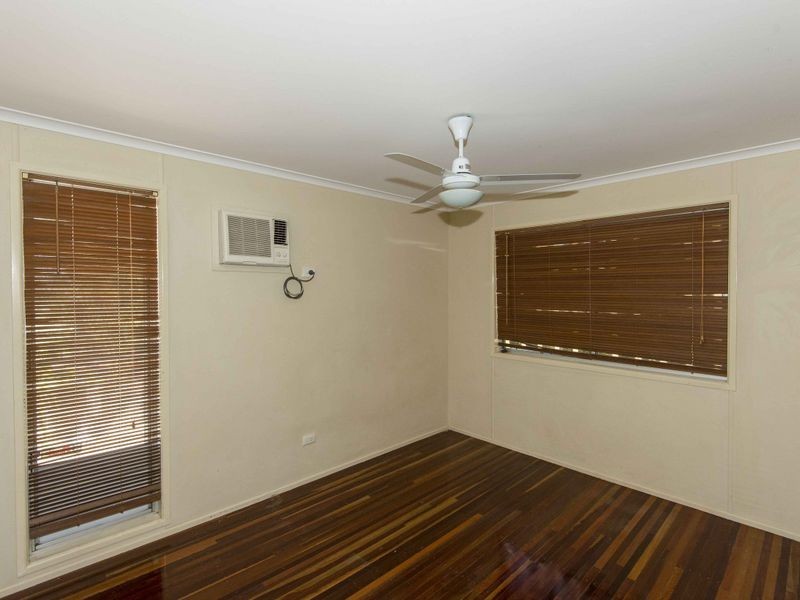 22 Rosewall Street, Moranbah QLD 4744