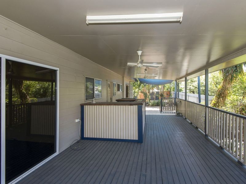 30 Sedgman Street, Moranbah QLD 4744