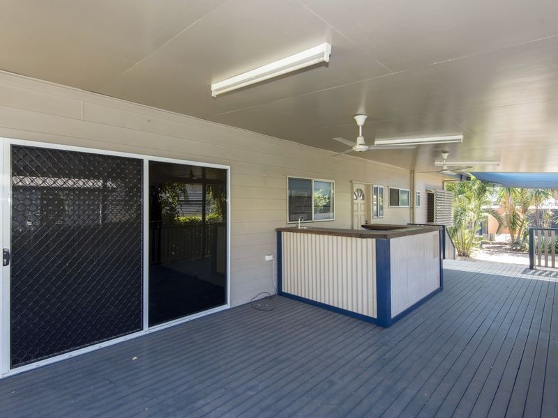 30 Sedgman Street, Moranbah QLD 4744