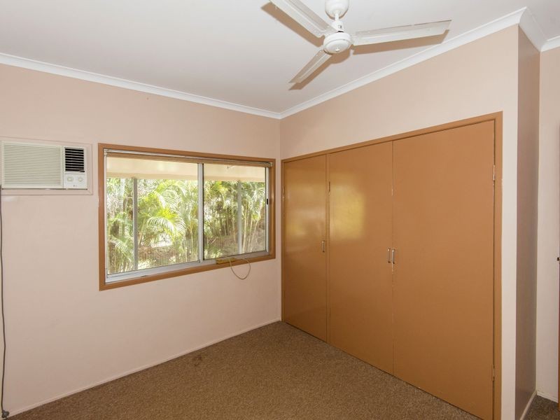 30 Sedgman Street, Moranbah QLD 4744