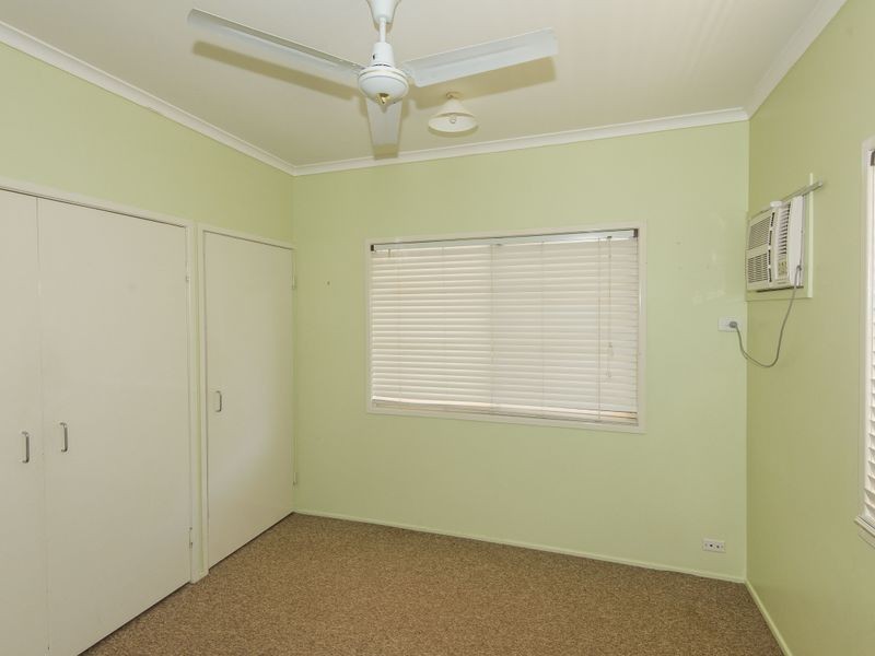 30 Sedgman Street, Moranbah QLD 4744