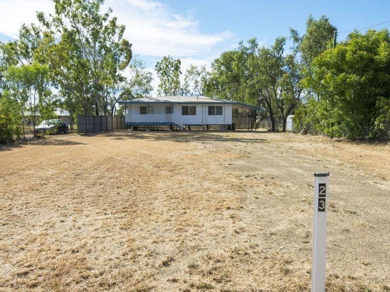 23 Baker Street, Nebo QLD 4742