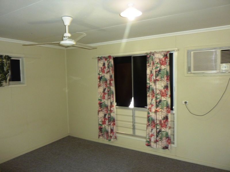 35 Leichardt Drive, Moranbah QLD 4744