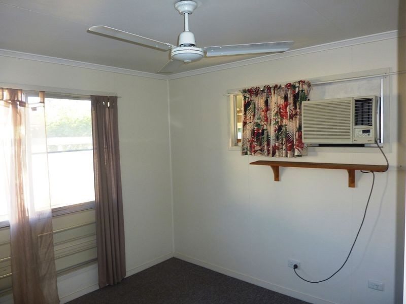 35 Leichardt Drive, Moranbah QLD 4744