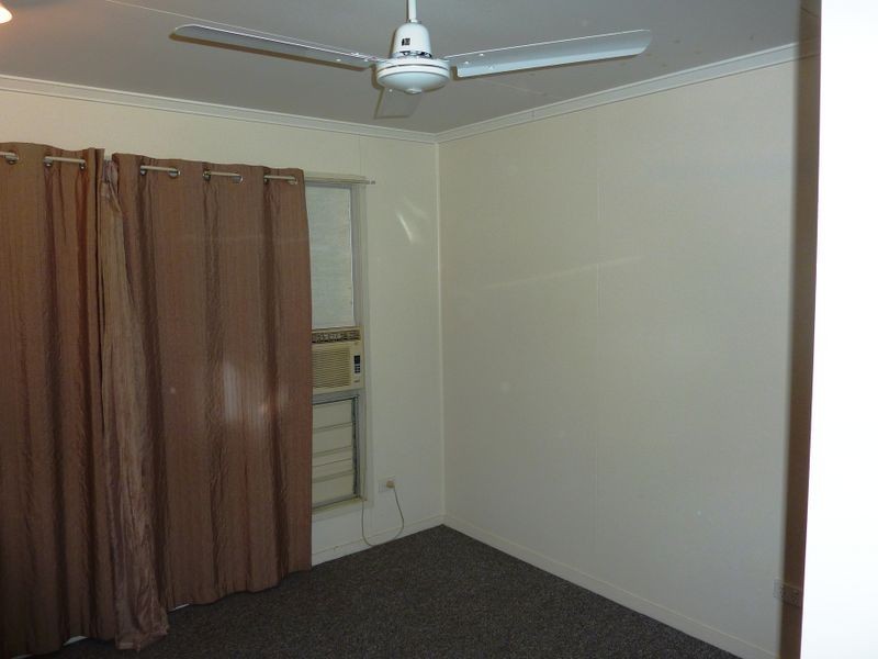 35 Leichardt Drive, Moranbah QLD 4744