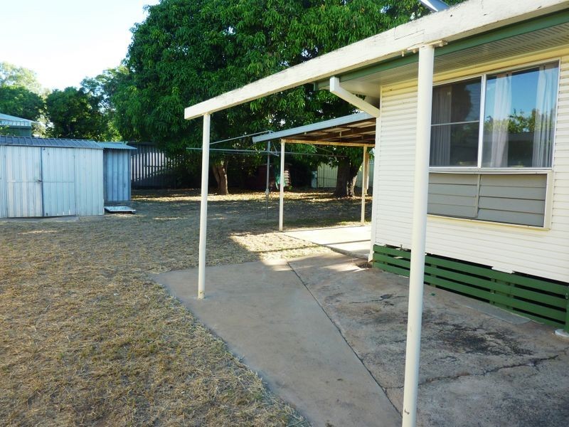 35 Leichardt Drive, Moranbah QLD 4744