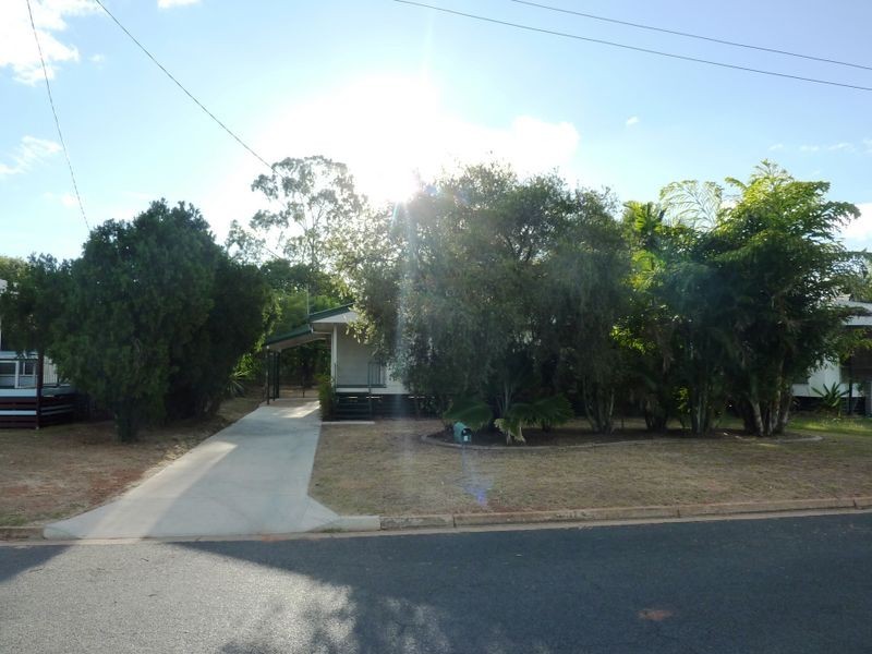 2 Koala Terrace, Moranbah QLD 4744