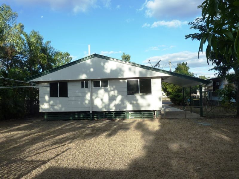 2 Koala Terrace, Moranbah QLD 4744