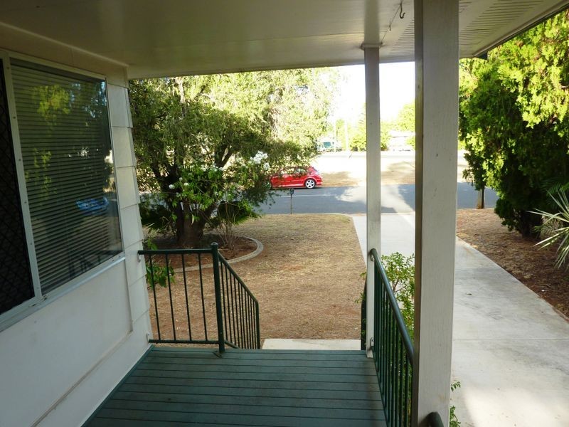 2 Koala Terrace, Moranbah QLD 4744