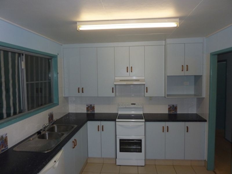 20 Perry Street, Dysart QLD 4745