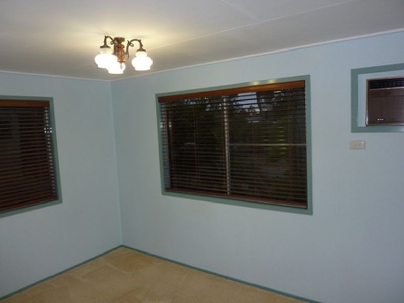 20 Perry Street, Dysart QLD 4745