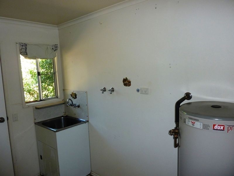 15 Gilchrist Terrace, Moranbah QLD 4744