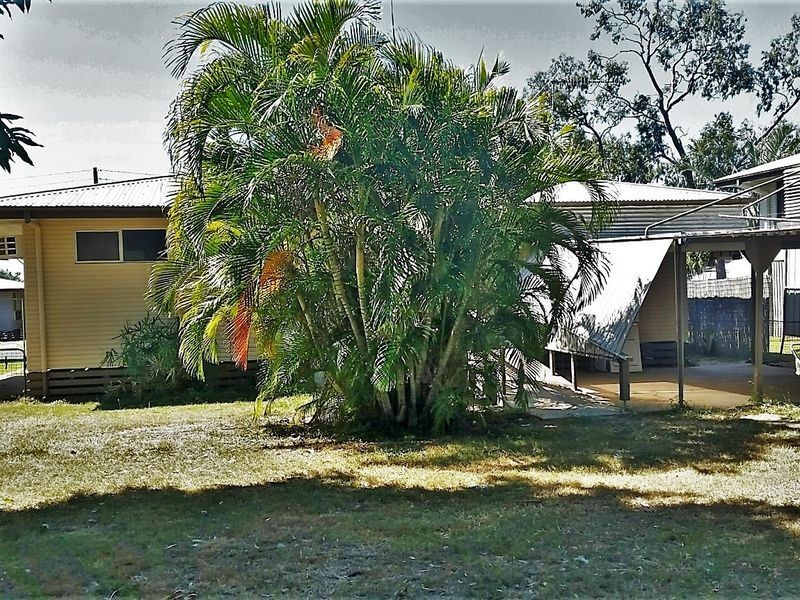 43 Leichhardt Drive, Moranbah QLD 4744