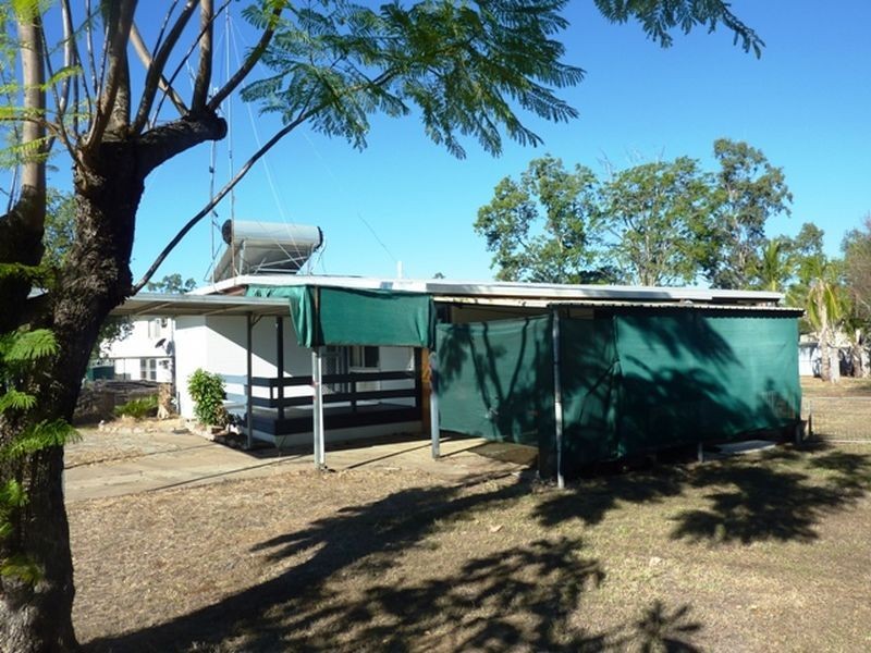 9 McCartney Street, Dysart QLD 4745