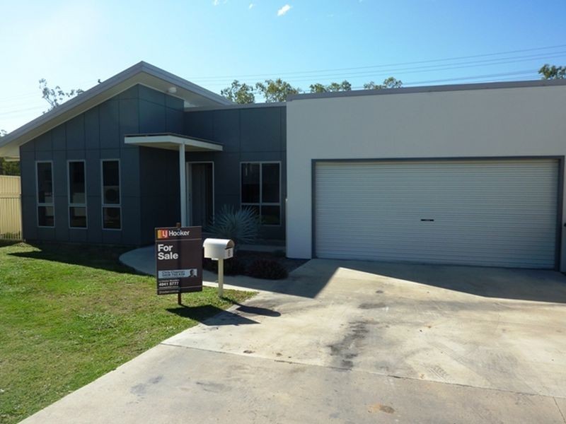8/73 Centenary Drive, Middlemount QLD 4746
