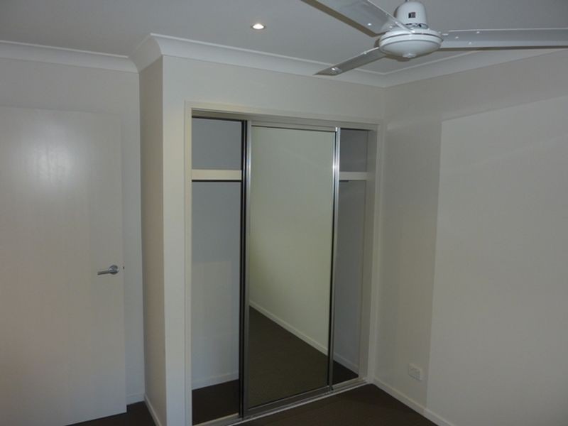 8/73 Centenary Drive, Middlemount QLD 4746