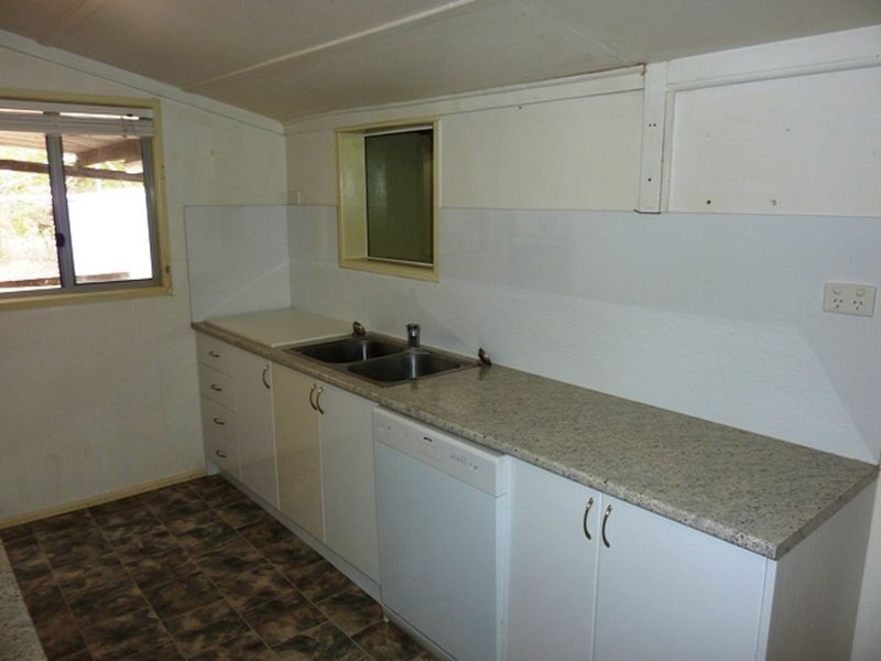 14 Mary Street, Nebo QLD 4742