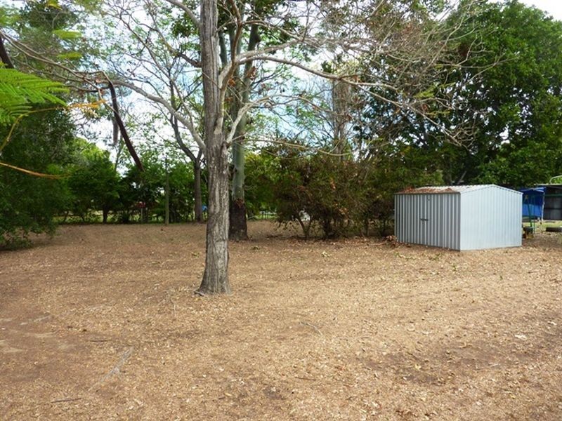14 Mary Street, Nebo QLD 4742