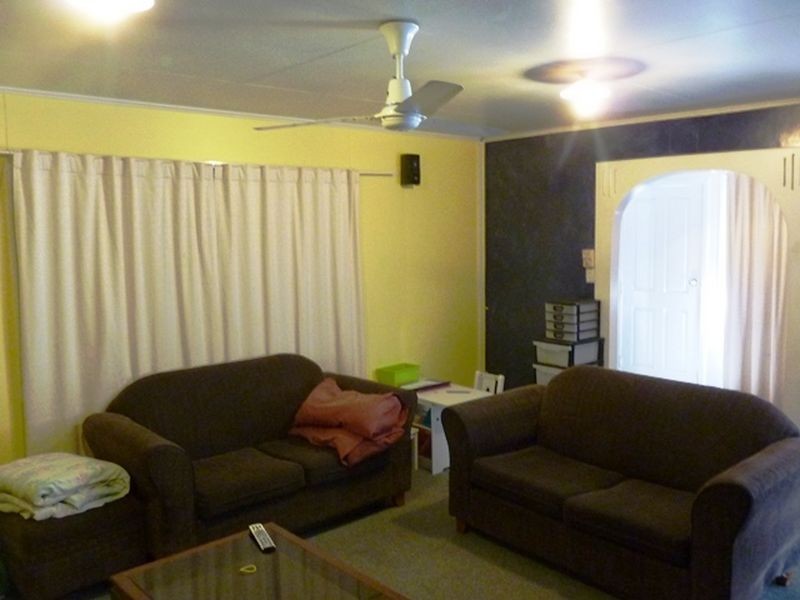 13 Winterer Crescent, Dysart QLD 4745