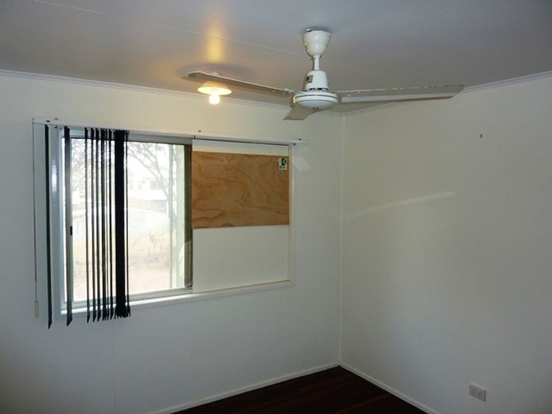 18 Brock Street, Dysart QLD 4745