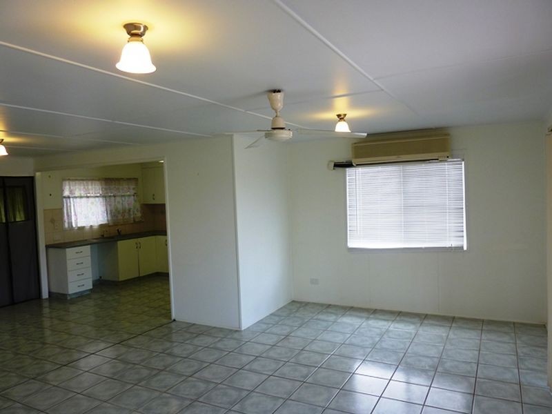 18 Brock Street, Dysart QLD 4745