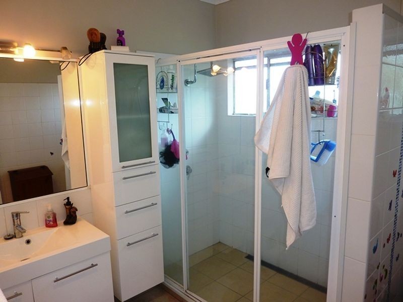 12 Rosewall Street, Moranbah QLD 4744