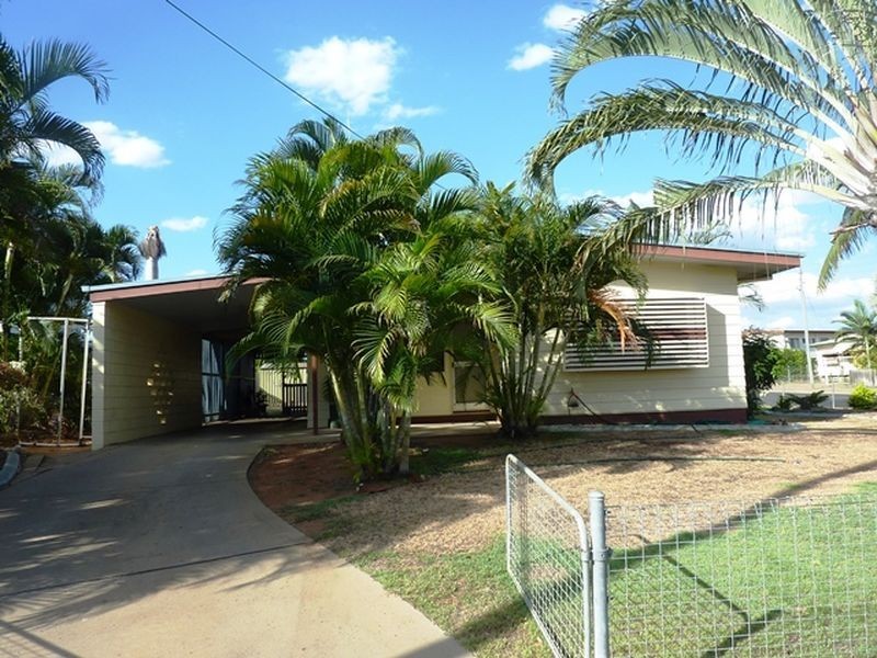 17 Grout Street, Moranbah QLD 4744