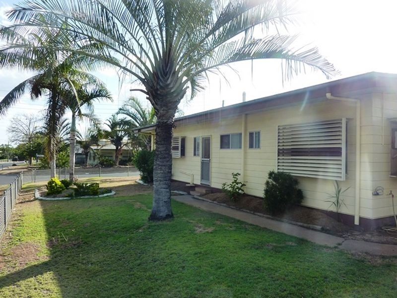 17 Grout Street, Moranbah QLD 4744