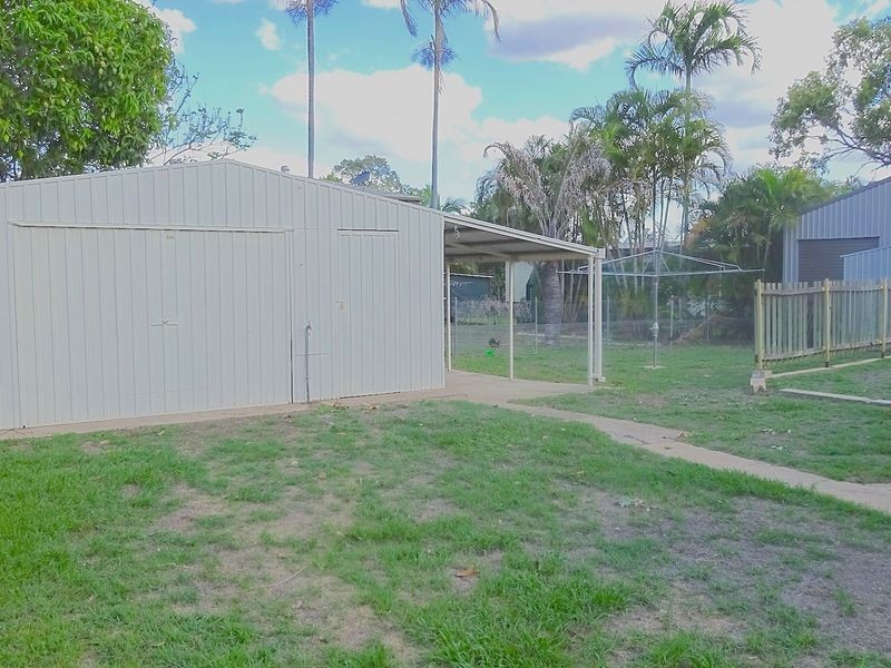 98 McCool Street, Moranbah QLD 4744