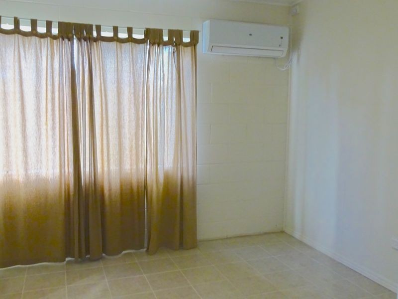 98 McCool Street, Moranbah QLD 4744