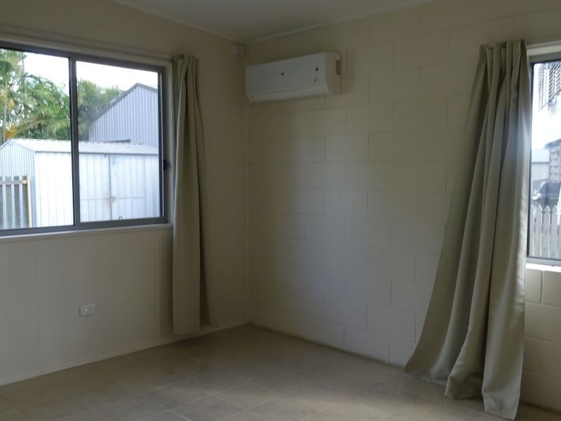 98 McCool Street, Moranbah QLD 4744