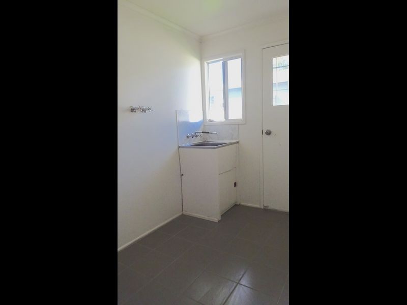 98 McCool Street, Moranbah QLD 4744