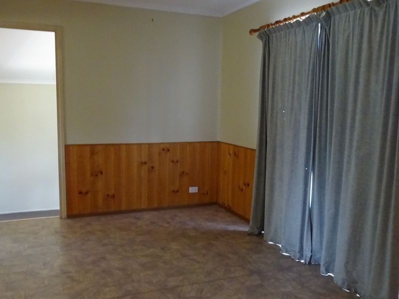 1 Elliott Street, Moranbah QLD 4744