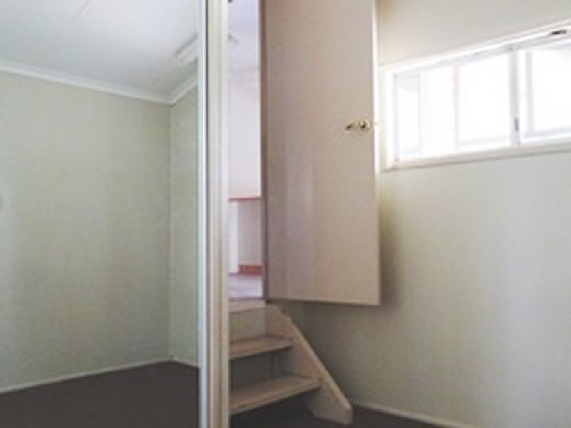 1 Elliott Street, Moranbah QLD 4744