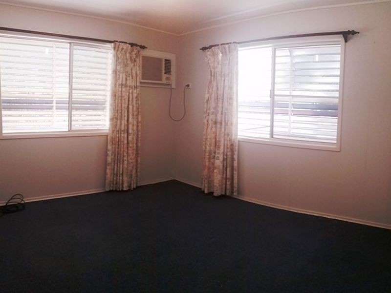 22 Renier Crescent, Moranbah QLD 4744