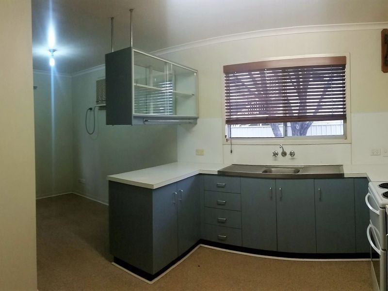 34 Shannon Drive, Moranbah QLD 4744