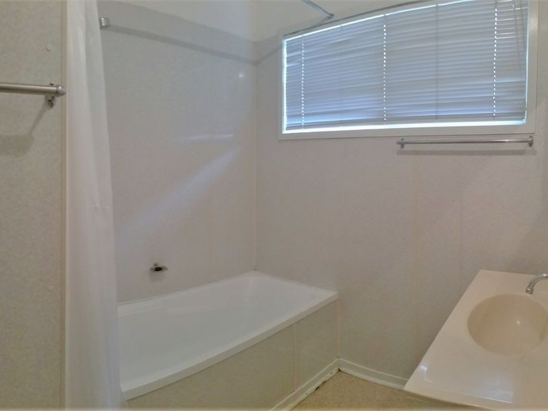 34 Shannon Drive, Moranbah QLD 4744