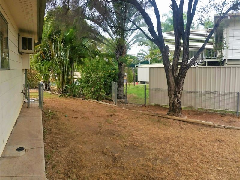 34 Shannon Drive, Moranbah QLD 4744
