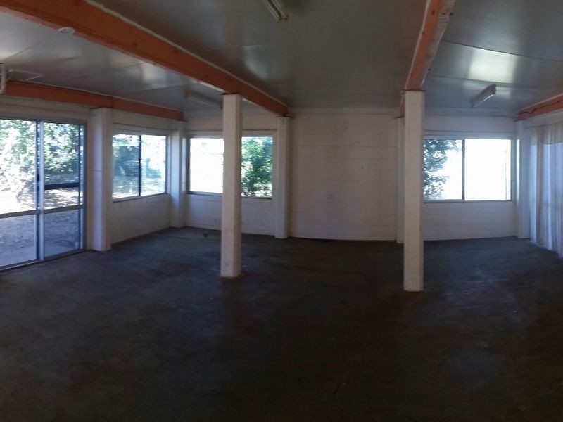 6 Barraclough Crescent, Moranbah QLD 4744