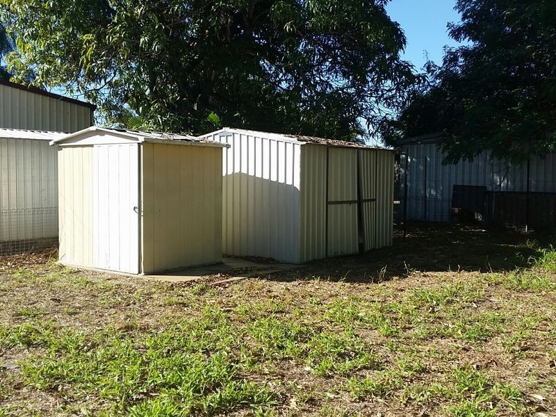 6 Barraclough Crescent, Moranbah QLD 4744