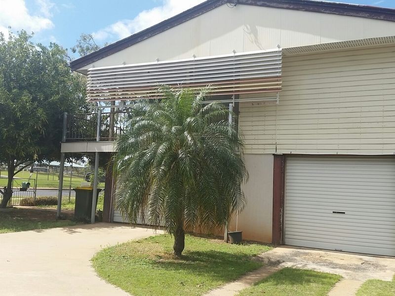 72 Mills Avenue, Moranbah QLD 4744