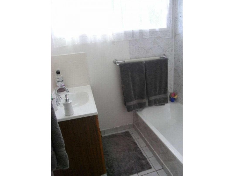 27 Clements, Moranbah QLD 4744