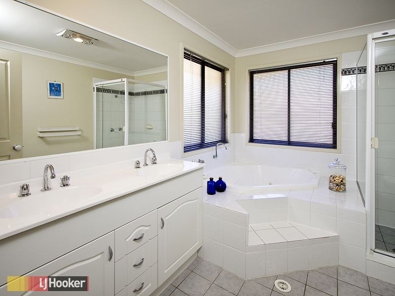 Bridgeman Downs QLD 4035