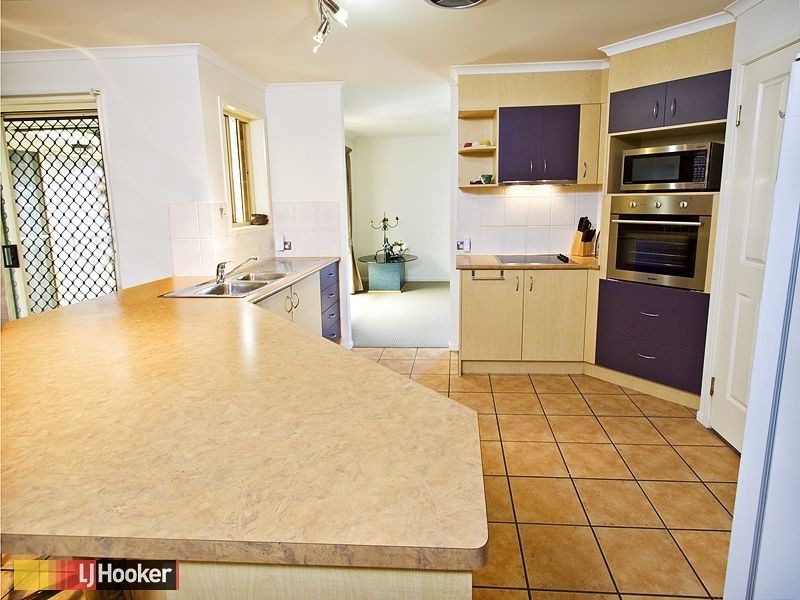 2 VIRGO PLACE, Eatons Hill QLD 4037