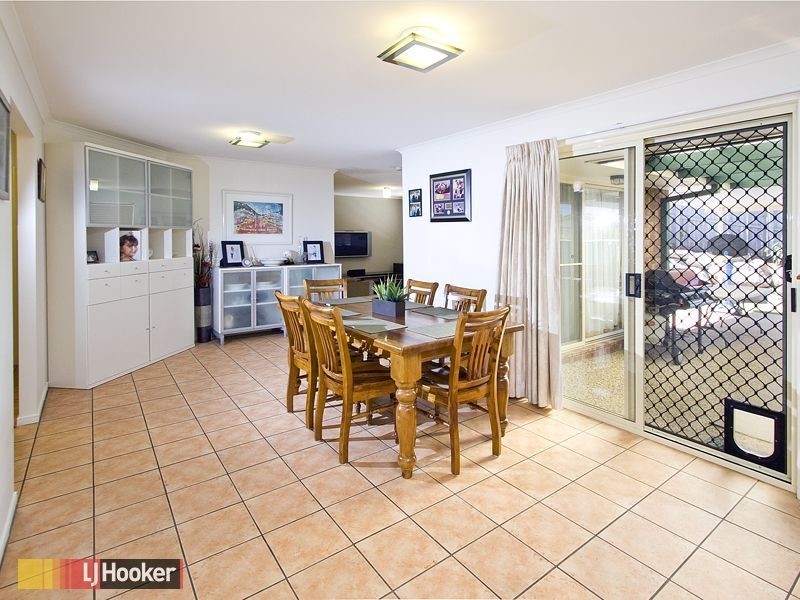 2 VIRGO PLACE, Eatons Hill QLD 4037