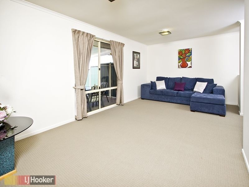 2 VIRGO PLACE, Eatons Hill QLD 4037