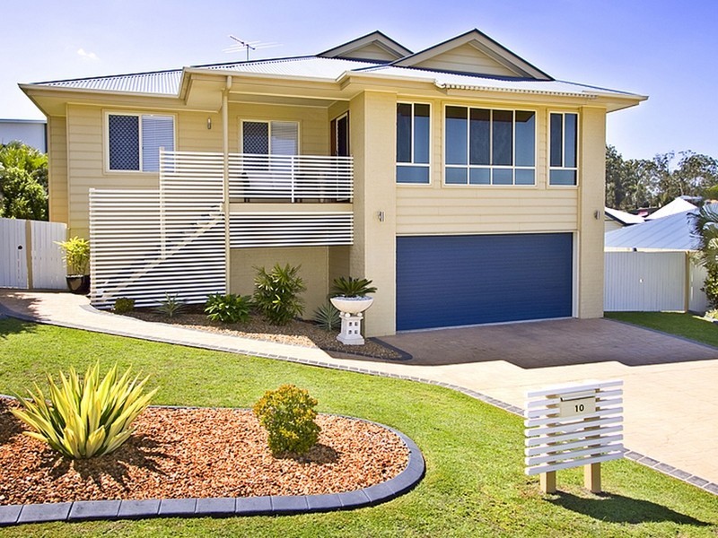 10 EMANUAL COURT, Eatons Hill QLD 4037